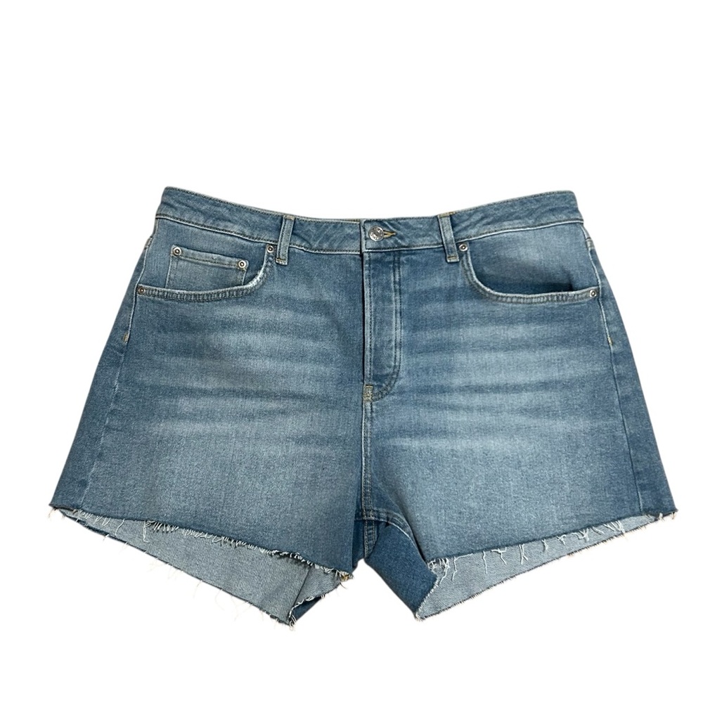 New Antonio Melani Bayleigh Denim Jean Shorts Medium Wash Size 14 Cut Off